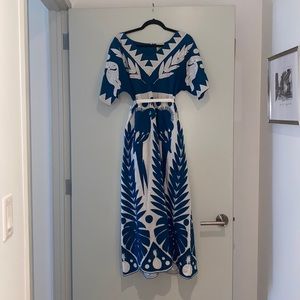 Farm Rio blue and white dress. Perfect for summer and fall weddings!